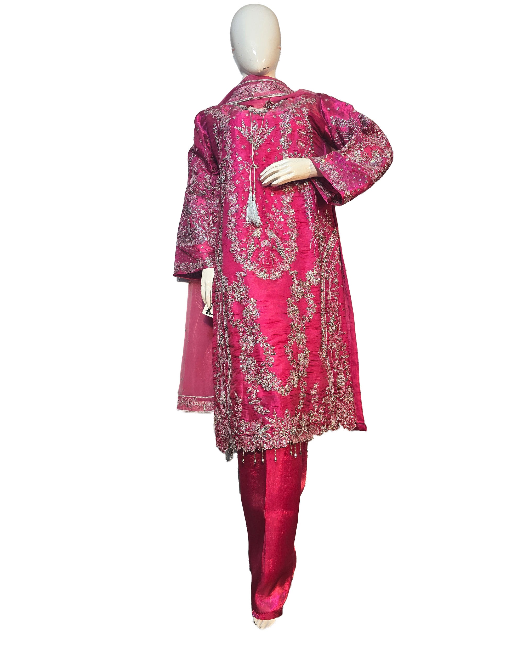 AK-2615 | Silk Embroided Hand Embalishment